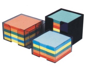 Paprs piezmju 9x9cm, 800 loksnes, kastte, krsainas